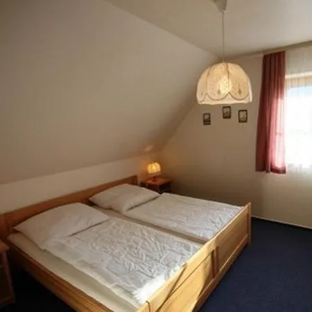 Semesterbostad Ferienhaus-moewenblick